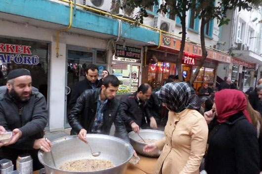 سمرقند چو قند