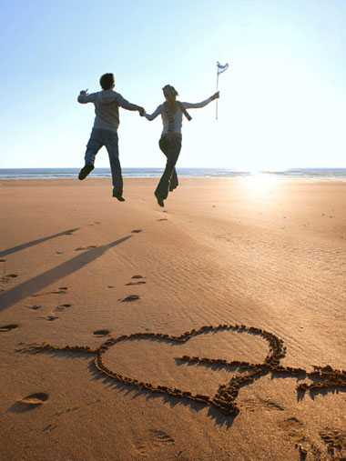 چگونه یک رابطه عاشقانه شاد داشته باشیم؟