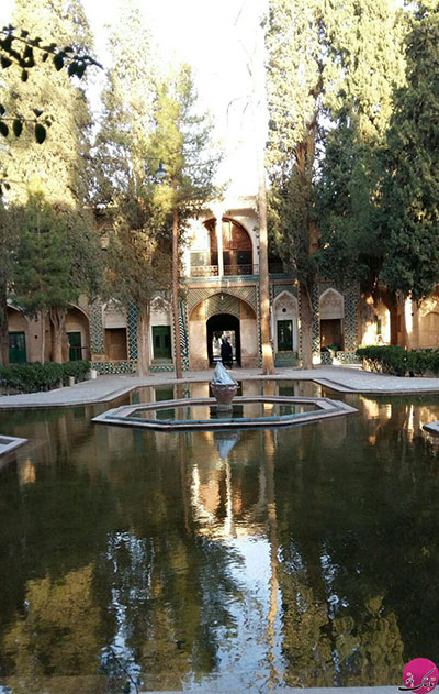 آرامگاه و جاذبه ای در ایران که باید از نزدیک دید! آرامگاه و جاذبه ای در ایران که باید از نزدیک دید!
