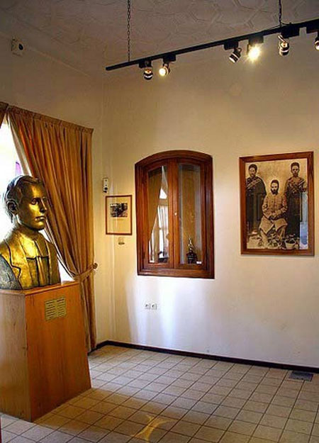 خانه ای با قدمت مشروطیت در ایران,خانه مشروطه