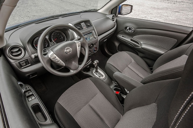 nissan versa