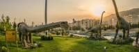 تفریح هیجان انگیز در پارک ژوراسیک تهران